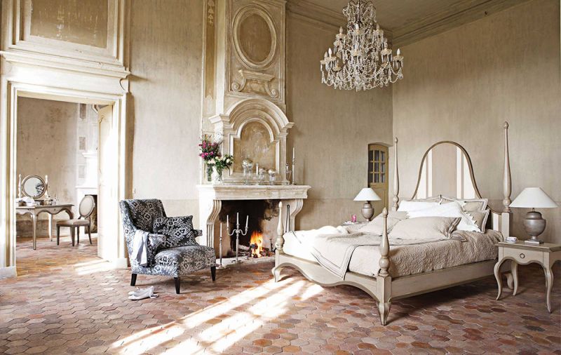 Những kiểu trang trí phòng ngủ đẹp phong cách cổ điển