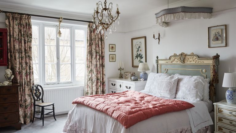 Những kiểu trang trí phòng ngủ đẹp phong cách vintage